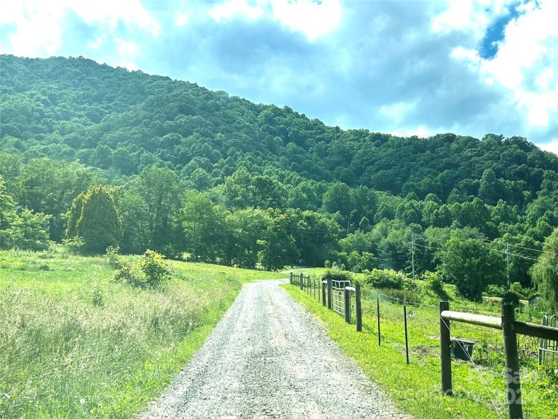 Property image 3 of 00 Split Pine Cove in Split Pine Estates, Clyde, NC 28721