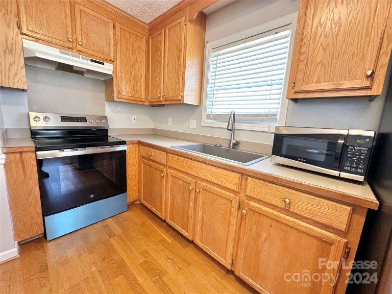 Property image 5 at 507 Gann Street, Lowell, NC 28098