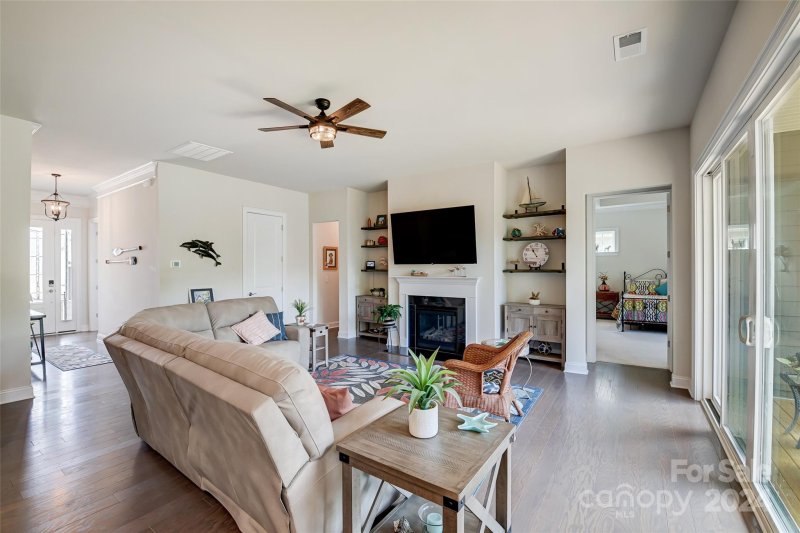 Property image 4 at 5304 Chegall Crossing Way, Mount Holly, NC 28120