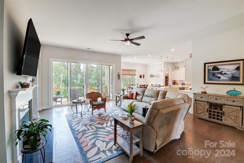 Property image 5 at 5304 Chegall Crossing Way, Mount Holly, NC 28120