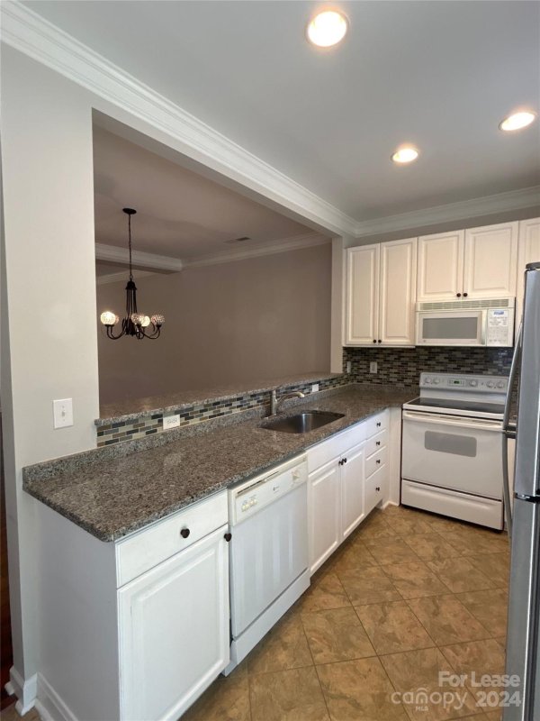 Property image 5 at 11033 Dundarrach Lane, Charlotte, NC 28277