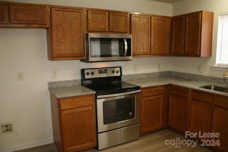 Property image 5 at 11118 Gold Pan Road, Charlotte, NC 28215