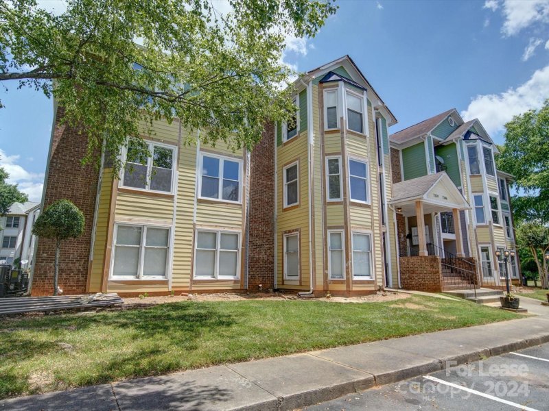 Property image 5 at 7332 Rose Terrace Court, Charlotte, NC 28215