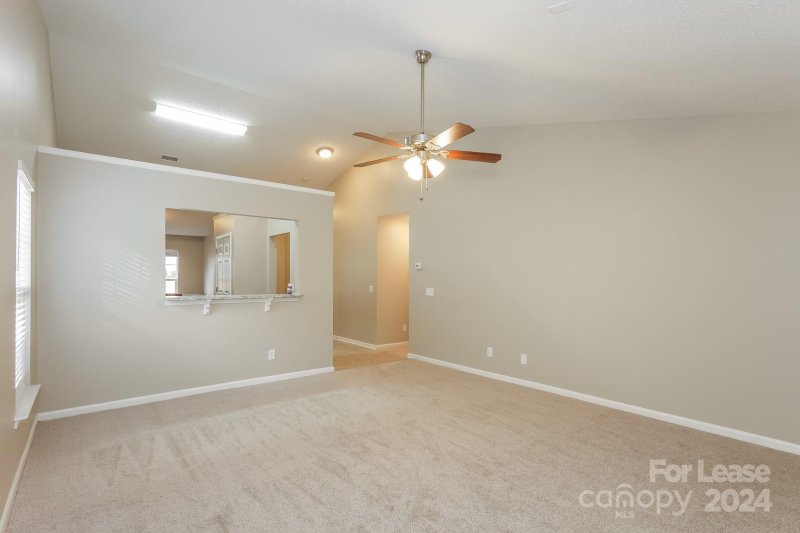 Property image 2 at 11212 Dulin Creek Boulevard, Charlotte, NC 28215