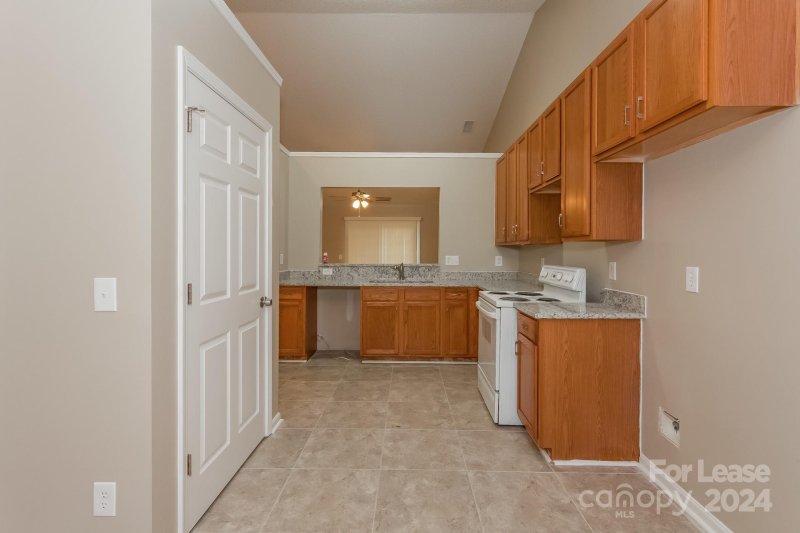 Property image 4 at 11212 Dulin Creek Boulevard, Charlotte, NC 28215