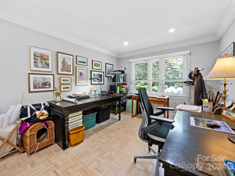 Property image 3 at 468 Crowfields Drive, Asheville, NC 28803