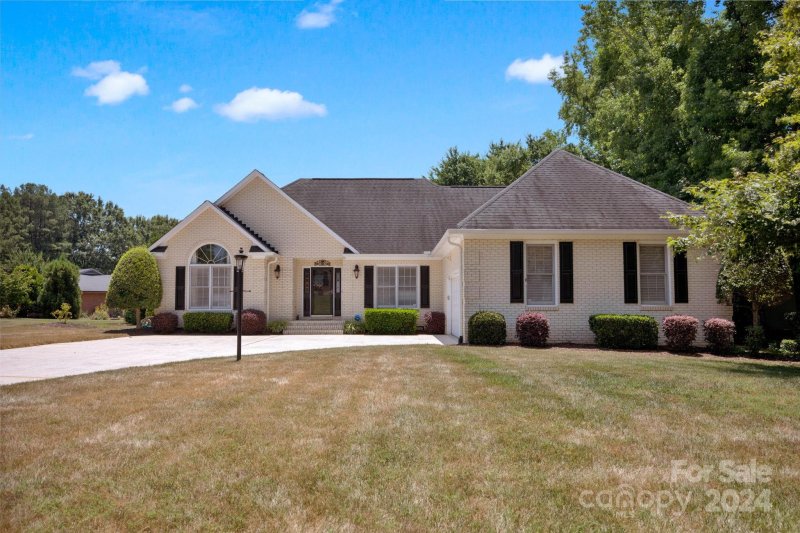 Property image 3 at 3733 Sand Wedge Drive, Gastonia, NC 28056