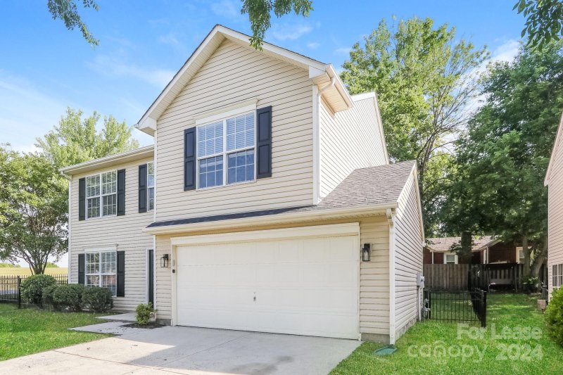 Property image 4 at 1001 Meadowbrook Lane, Concord, NC 28027