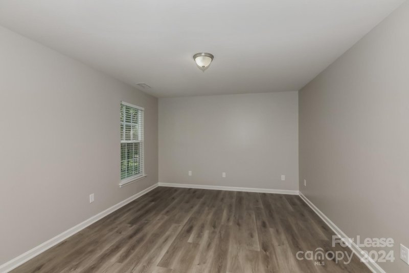 Property image 5 at 1001 Meadowbrook Lane, Concord, NC 28027