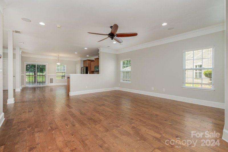 Property image 3 at 4563 Stone Mountain Drive, Gastonia, NC 28054