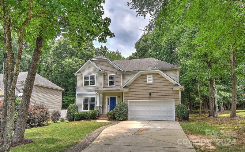 Property image 3 at 10611 Knox Avenue, Matthews, NC 28105