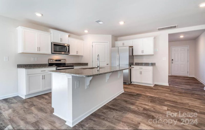 Property image 2 at 2844 Sherrills Stream Drive, Sherrills Ford, NC 28673