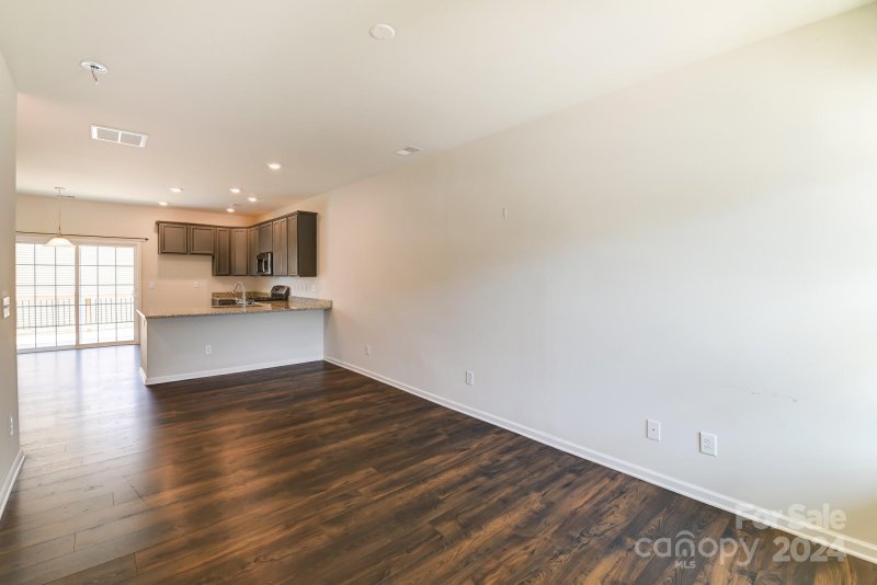 Property image 5 at 6411 Revolutionary Trail, Charlotte, NC 28217