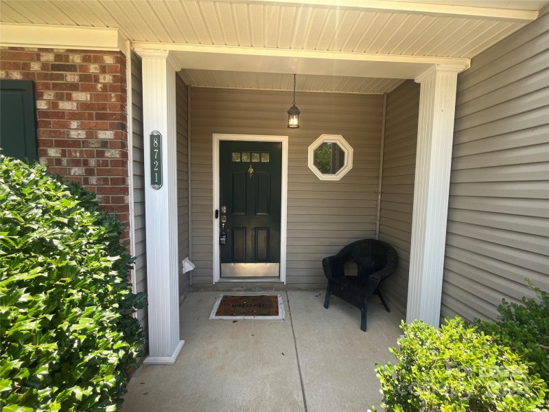Property image 3 at 8721 Cinnabay Drive, Charlotte, NC 28216