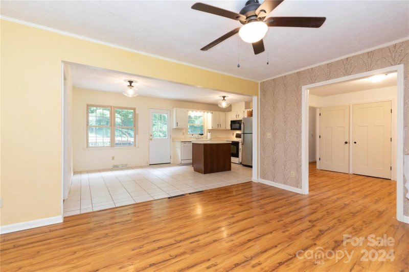 Property image 5 at 61 Chukkar Trail, Hendersonville, NC 28792