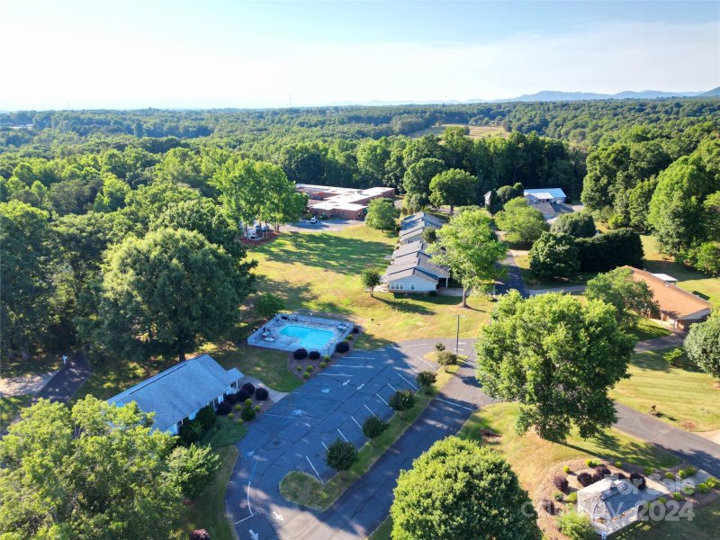 Property image 3 at 132 Willow Court, Bostic, NC 28018