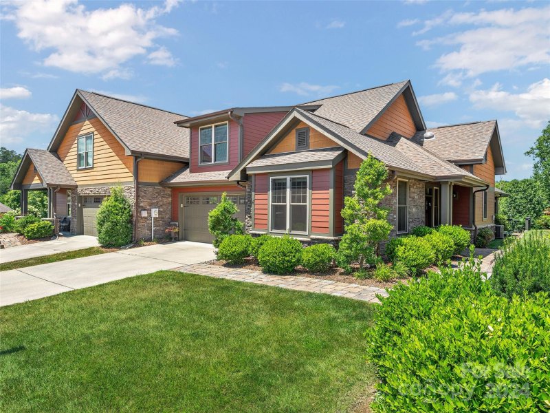 14 Craftsman View Drive