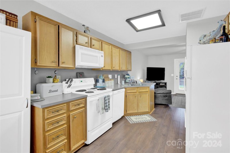 Property image 5 at 3286 White Oak Court, Claremont, NC 28610