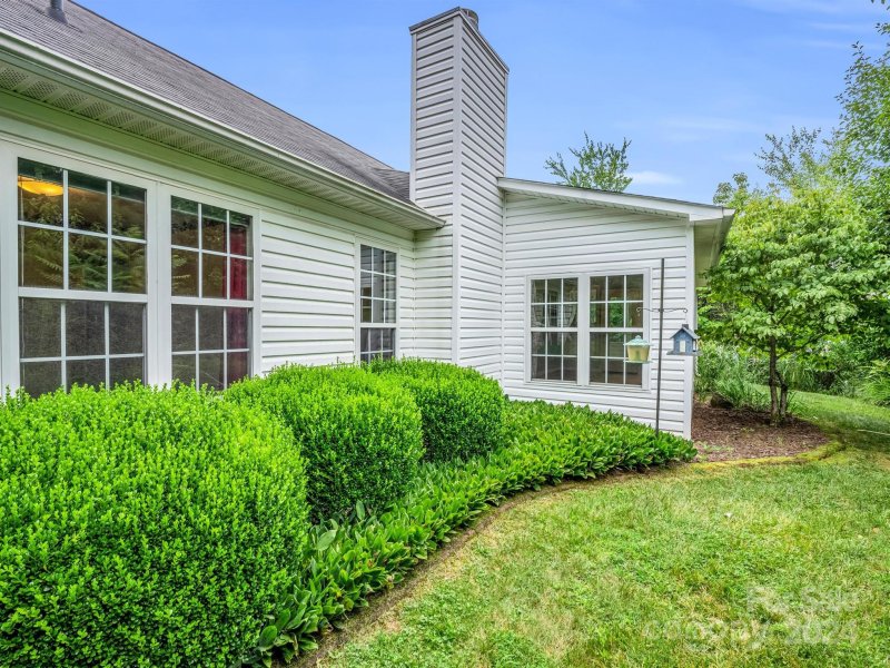 Property image 3 at 13 Sand Pebble Court, Fletcher, NC 28732