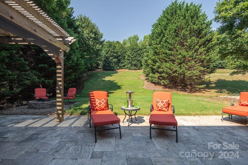 Property image 4 at 10408 Paxton Run Road, Charlotte, NC 28277