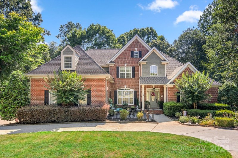 Property image 2 at 122 Spring Run Drive, Mooresville, NC 28117