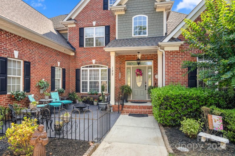 Property image 3 at 122 Spring Run Drive, Mooresville, NC 28117