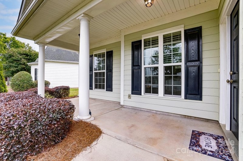 Property image 3 at 10135 Bishops Gate Boulevard, Pineville, NC 28134