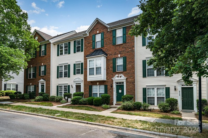 Property image 2 at 9736 Blossom Hill Drive, Huntersville, NC 28078