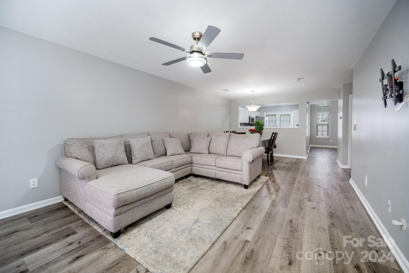 Property image 3 at 11057 Alderbrook Lane, Charlotte, NC 28270