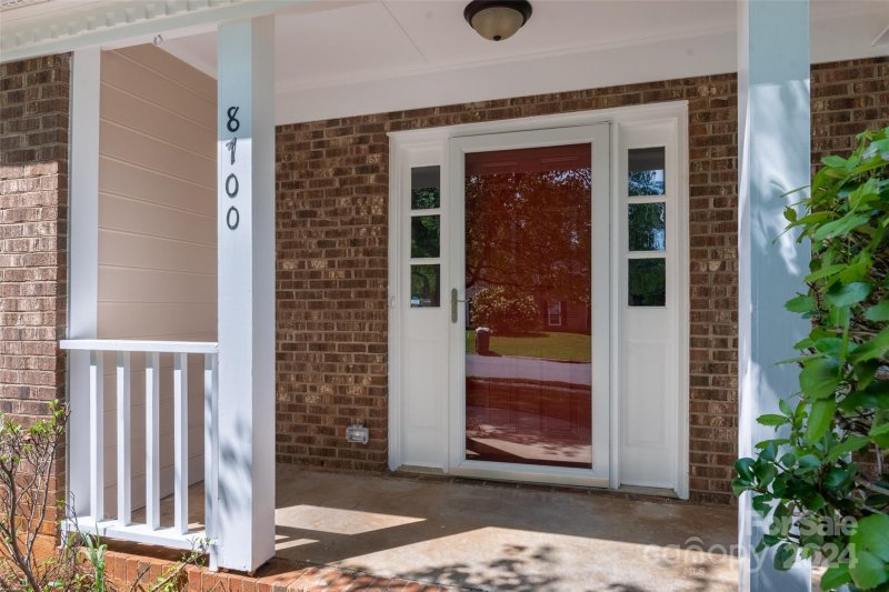 Property image 3 at 8700 Brookstead Drive, Charlotte, NC 28215