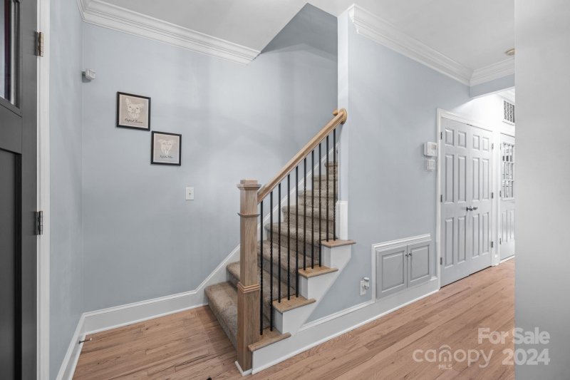 Property image 4 at 3523 Selwyn Farms Lane, Charlotte, NC 28209