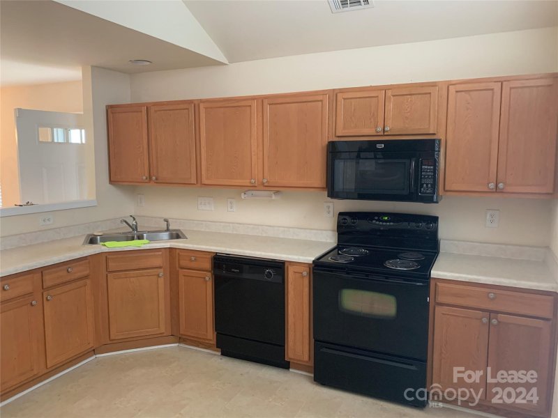 Property image 2 at 11163 Saintsbury Place, Charlotte, NC 28270