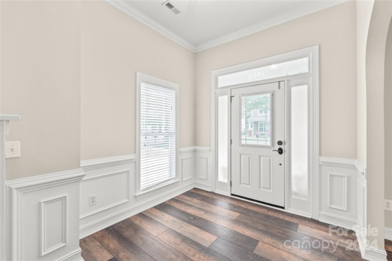 Property image 5 at 19211 Coachmans Trace, Cornelius, NC 28031