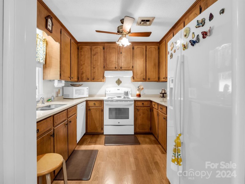 Property image 5 at 177 Eastwood Village Drive, Bostic, NC 28018