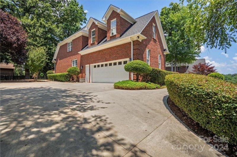 Property image 2 at 3457 Araglin Drive, Gastonia, NC 28056