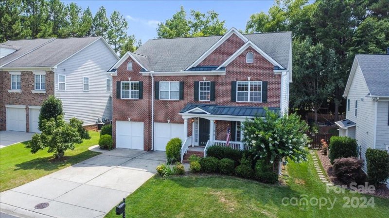 6409 Chadwell Court