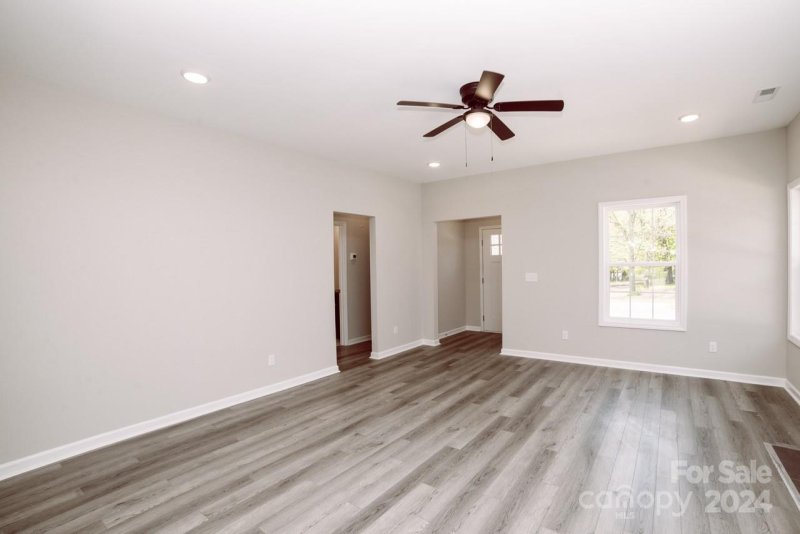 Property image 3 at 217 E Moore Street, Rock Hill, SC 29730