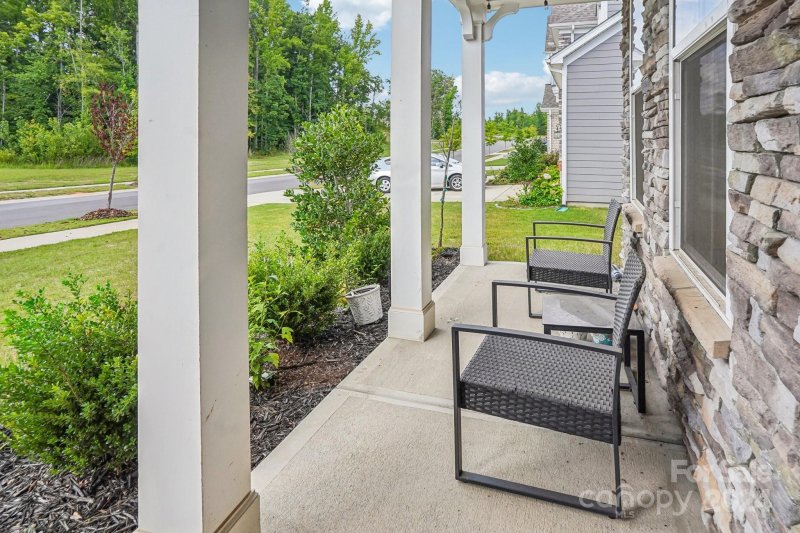 Property image 2 at 10331 Paper Birch Drive, Charlotte, NC 28215