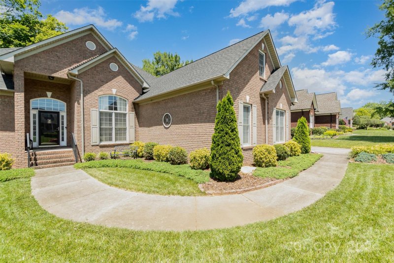 Property image 4 at 713 Double Eagle Street, Concord, NC 28027