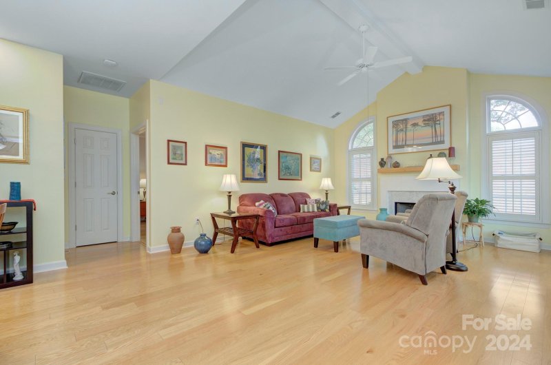 Property image 4 at 8685 Windsor Ridge Drive, Charlotte, NC 28277