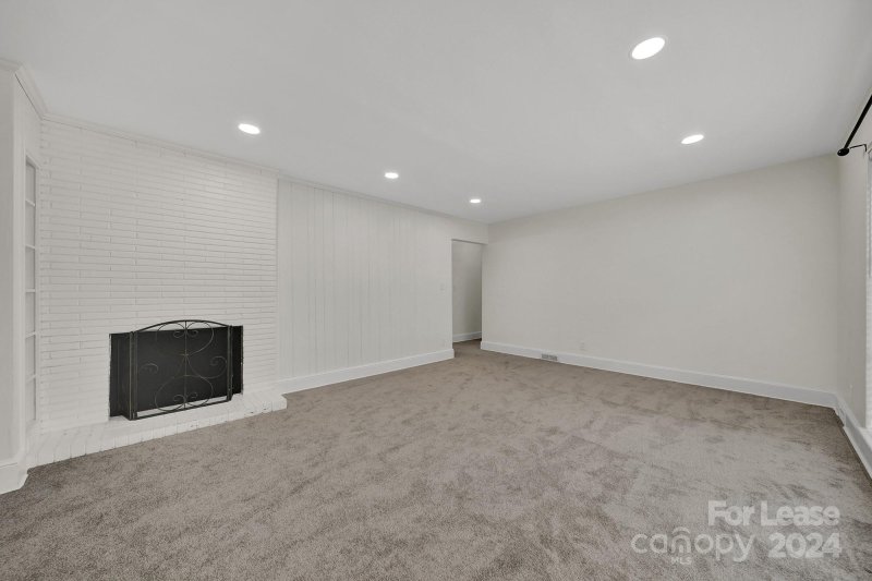 Property image 2 at 4101 Randolph Road, Charlotte, NC 28211