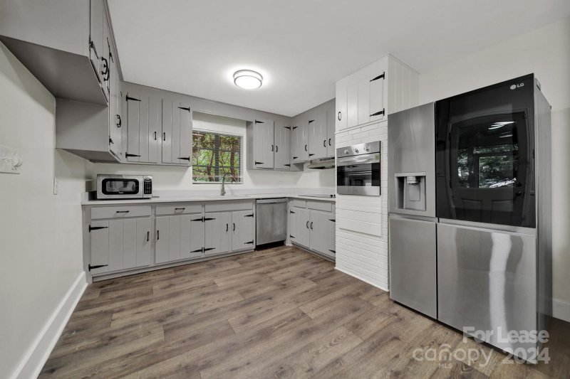 Property image 5 at 4101 Randolph Road, Charlotte, NC 28211