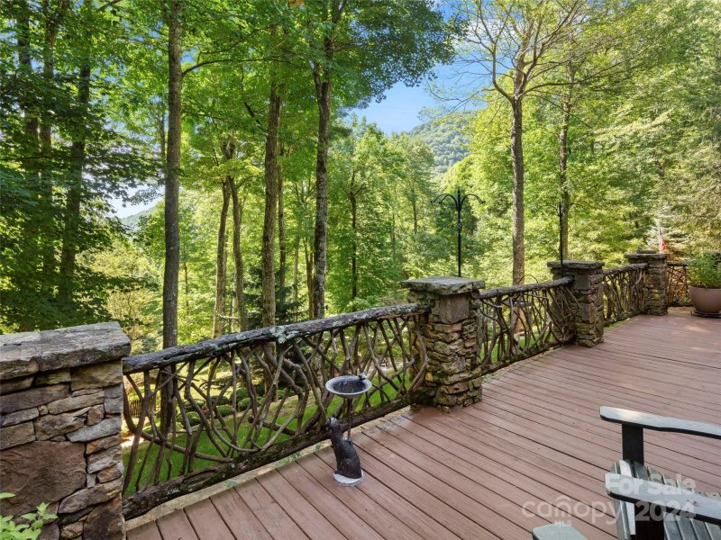 Property image 3 at 580 Flying Hawk Trail, Waynesville, NC 28786