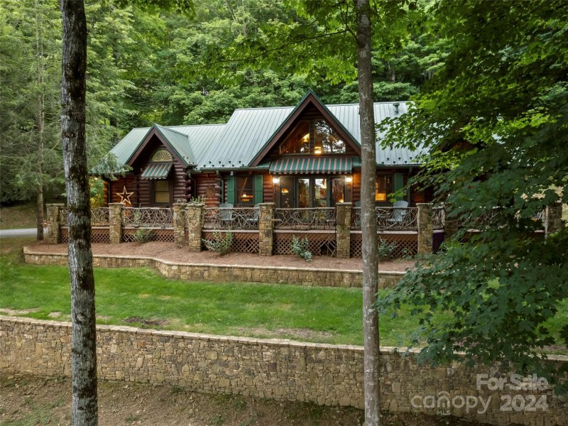 Property image 4 at 580 Flying Hawk Trail, Waynesville, NC 28786