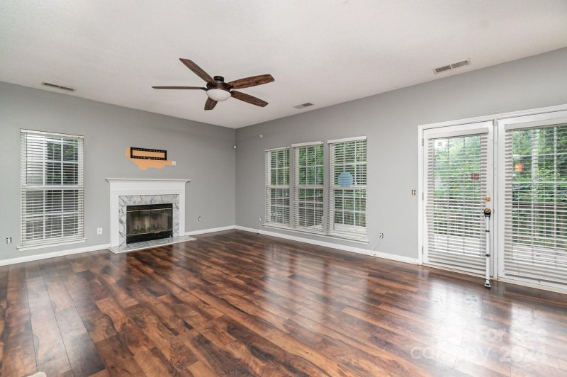 Property image 4 at 5326 Chinemist Court, Charlotte, NC 28269