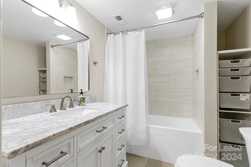 Property image 5 at 1644 Longfellow Street, Charlotte, NC 28205