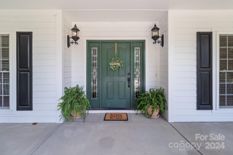 Property image 2 at 514 Laurel Crest Drive, Kannapolis, NC 28081