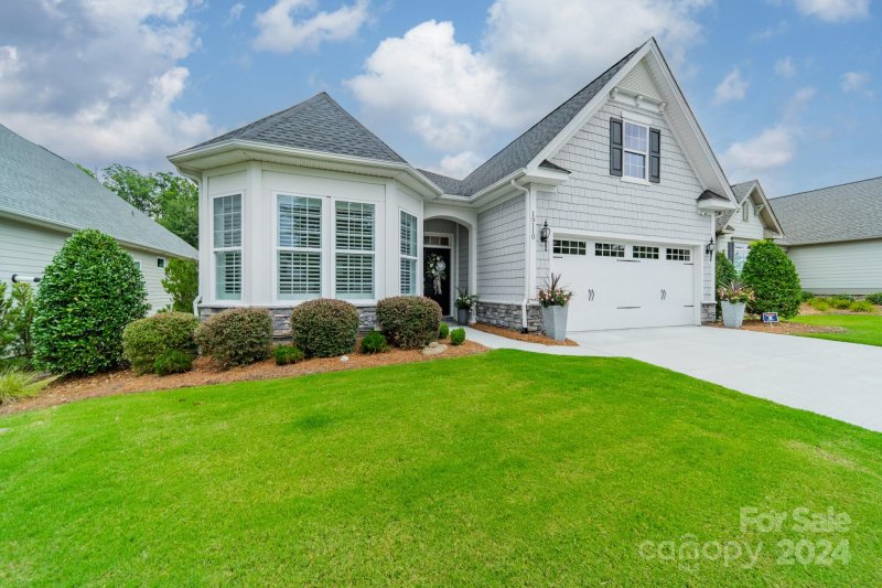 Property image 4 at 15110 High Bluff Court, Charlotte, NC 28278