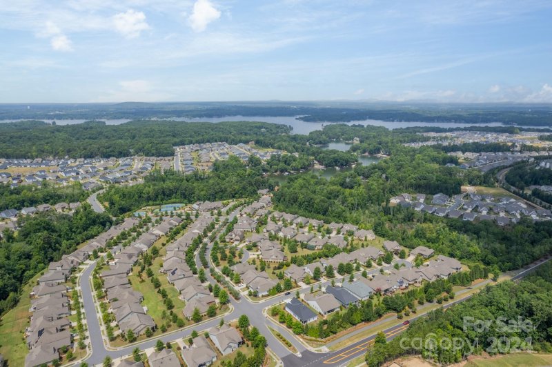 Property image 5 at 15110 High Bluff Court, Charlotte, NC 28278