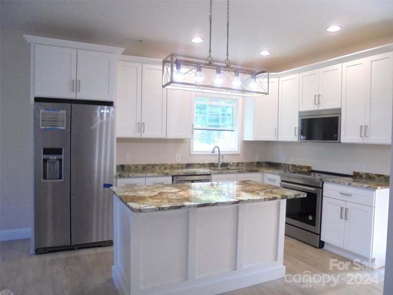 Property image 2 at 132 Swimmers Lane, Salisbury, NC 28146